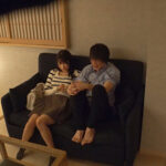 ＜盗撮＞ 【盗撮】お互いに彼氏・彼女がいるのにも関わらずこっそり密会SEXをしちゃう様子を盗撮。同じ大学のサークル仲間だったはずがいつの間にかセフレになっていた2人。貪り狂うようにお互いの身体を欲して遂には中出しSEXにまで発展してしまう。【流出××】 リオ 『FANZA』