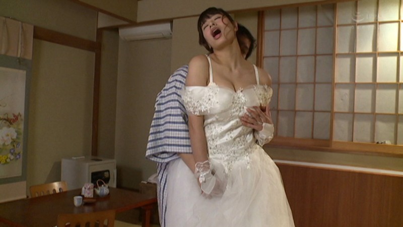 ＜盗撮＞ 汚された花嫁4 春菜はな 『FANZA』