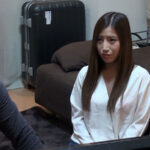 ＜盗撮＞ 超エロエロTバック！ホイホイと家までついてきた人妻さん 『FANZA』