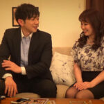 ＜盗撮＞ ホテル盗撮 家計のために仕方なく…だったのに、初出勤で性の悦びを知ってしまったドスケベな熟女デリヘル嬢 『FANZA』