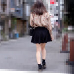 ＜盗撮＞ 痴●電車＃017 デートに向かう途中のスレンダー爽やかJDを捕獲 『FANZA』