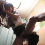 ＜盗撮＞ 試着室で美熟女店員に裾上げ依頼をしてみたら…密着密室交渉2枚組 『FANZA』