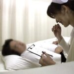 ＜盗撮＞ 入院中の男性治療の一環！？看護婦のおばさんはしつこく頼めば性欲処理を手伝ってくれる！？12名240分 『FANZA』