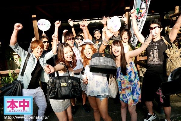 ＜盗撮＞ 日本で一番チャラい黒ギャルが某有名私立大学ヤリサーに入部！～...