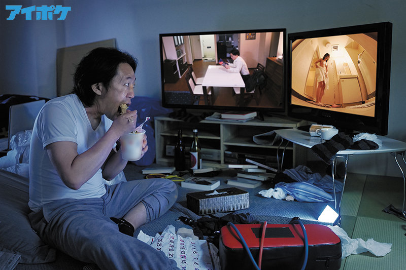 ＜盗撮＞ 壁一枚隔てた隣の部屋で知らぬ間に絶倫隣人に何度も何度も種付け...