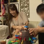 ＜盗撮＞ イケメンが熟女を部屋に連れ込んでSEXに持ち込む様子を盗撮したDVD。133～強引にそのまま中出ししちゃいました～ 『FANZA』