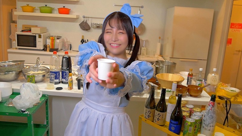 ＜盗撮＞ ガチ飲みチキリバ！ももかとちょこが行く酔いどれ街角逆ナンSE...