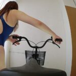 ＜盗撮＞ プリ尻競泳水着ムレムレフィットネスサイクリング 『FANZA』