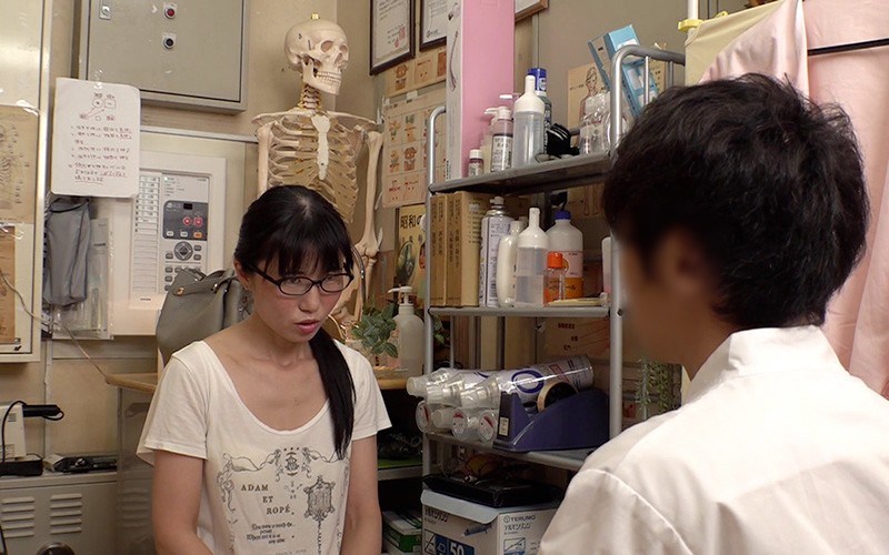 ＜盗撮＞ 鍼灸院すどう盗撮り下ろし マン毛ボーボーで下品ですよぉ 『F...