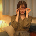 ＜盗撮＞ ホテル盗撮 マッチングアプリで知り合った地味清楚美女は、チ○ポでオナニーするド変態痴女 『FANZA』