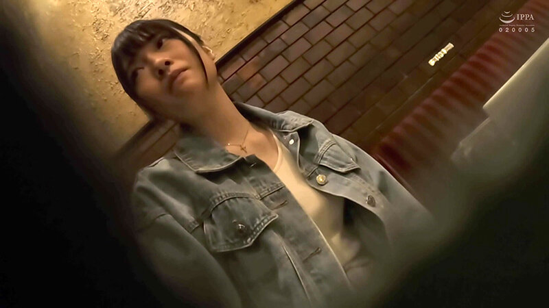 ＜盗撮＞ アプリで見つけた可愛い娘を、眠らせてお持ち帰りをした話。1 ...