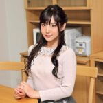 ＜盗撮＞ ウ○ッシュ○ット取り付け工事中に洗浄ノズルにこっそり媚薬を仕込んだら、貞淑な人妻が豹変！！トイレ内オナニー大量潮吹き！いきなり入って即ハメ生中出し盗撮！！ 『FANZA』