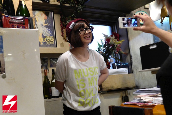 ＜盗撮＞ リアル検証ドキュメント 現役若手女芸人かおりさん（仮名）巨乳...