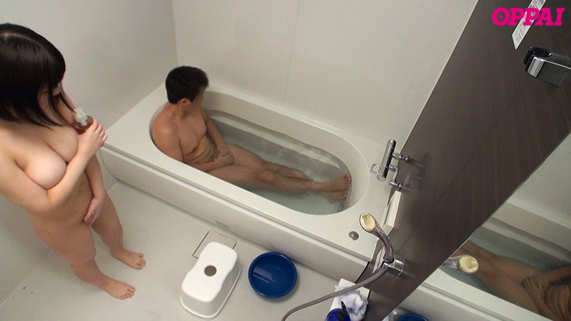 ＜盗撮＞ お兄ちゃん。数年ぶりに一緒にお風呂に入ってみませんか？実はA...