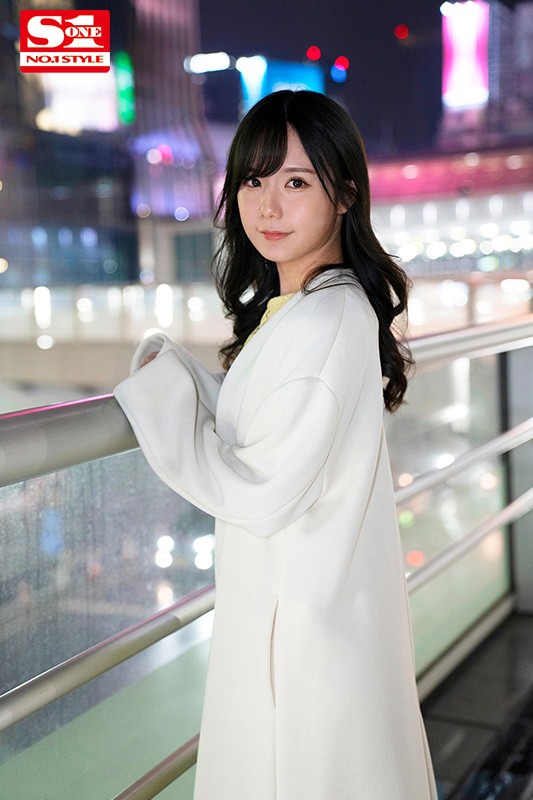 ＜盗撮＞ 小悪魔系パパ活女子 お金の為だし彼氏一番な私が、中年オヤジに...