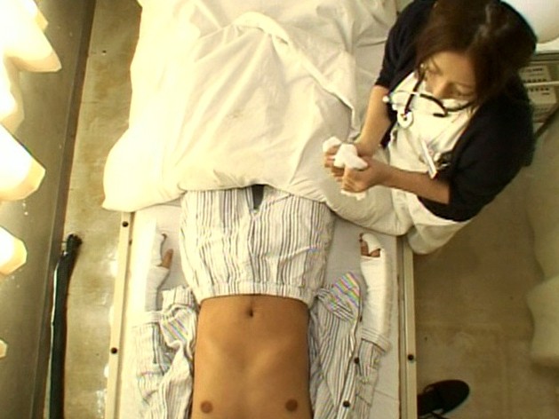 ＜盗撮＞ 夜勤のナースとヤレる病院 2 『FANZA』