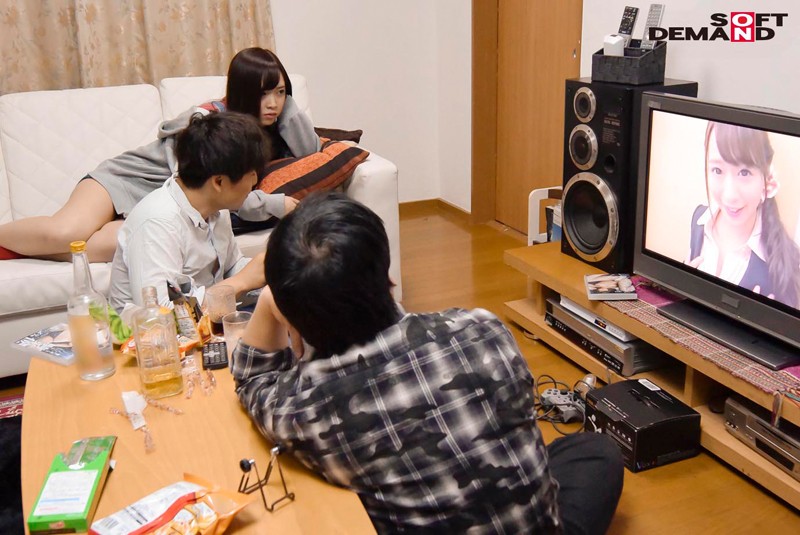 ＜盗撮＞ 女友達がAVに出ていることを知りエロい目でしか見られなくなっ...