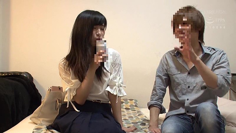 ＜盗撮＞ 合コンで知りあった年下くんを1人暮らしする部屋にお持ち帰りし...