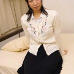 ＜盗撮＞ 女を忘れていたおばさんが、若いイケメン男子に女扱いされて簡単にヤラせてしまう… 2 『FANZA』