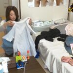 ＜盗撮＞ 巷で噂の「おばさんレンタル」サービス49 性格よし子な優しいおばさんの人柄につけ込んでどこまでやれるか試してみた結果…中出しセックスまでやらせてくれた！！ 『FANZA』