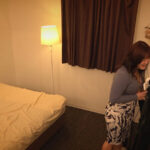 ＜盗撮＞ ニンゲン観察 変態夫婦ポ○ノハーバーの子づくり中出しSEX配信の裏側 『FANZA』