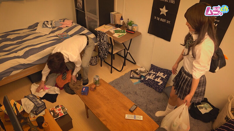 ＜盗撮＞ ●校生盗撮 カースト上位の幼馴染J系に筆おろしされる童貞●校...