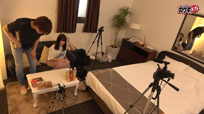 ＜盗撮＞ ニンゲン観察 エロ動画サイトの個人撮影にわざわざ田舎から上京...