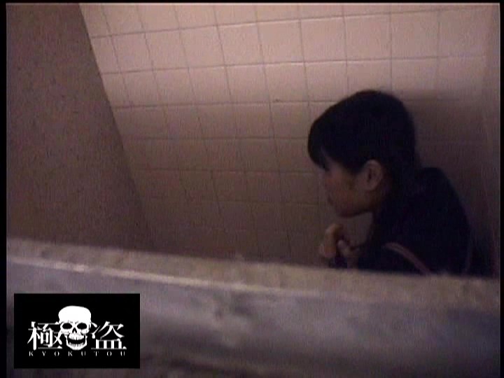 ＜盗撮＞ トイレで女子校生をレ●プする様子が盗撮用カメラに… 『FAN...