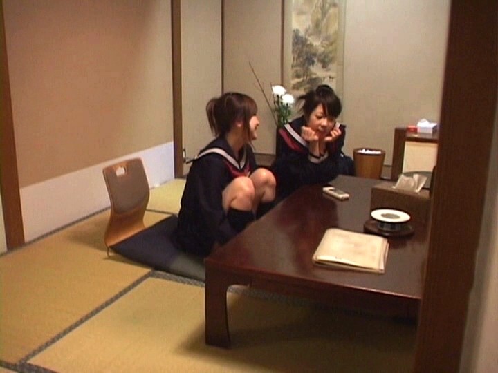 ＜盗撮＞ 修学旅行レズビアン女子校生盗撮 『FANZA』