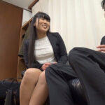 ＜盗撮＞ よだれダラダラ、汁多め。フェロモンがムンムン漂う現役熟女。 『FANZA』