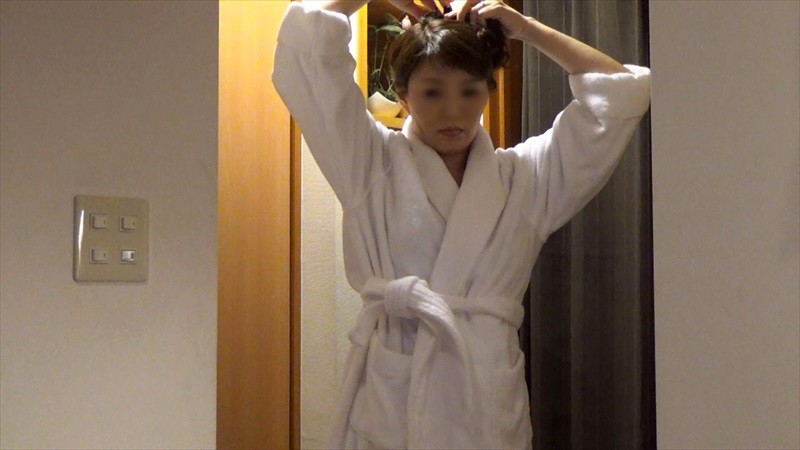 ＜盗撮＞ 盗撮-女性専用オイルマッサージ店- 『FANZA』