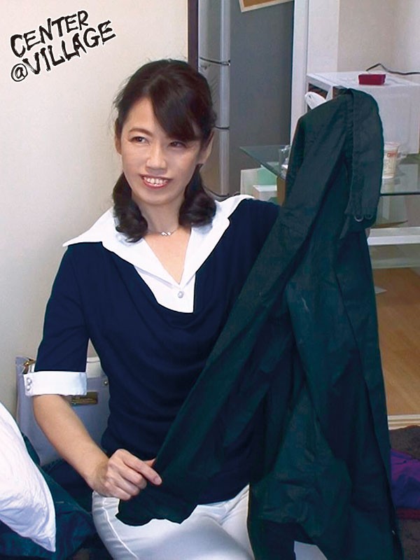 ＜盗撮＞ 巷で噂の『おばさんレンタル』サービスを呼んでどこまで出来るか...