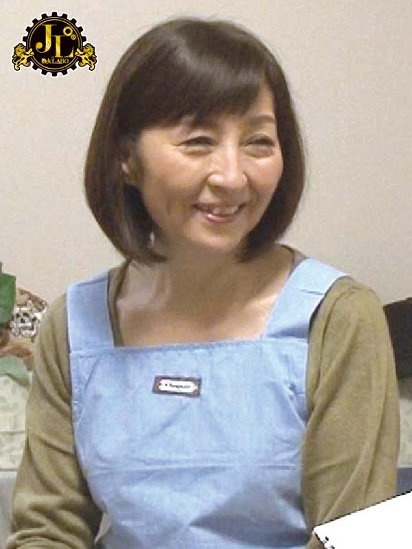 ＜盗撮＞ 巷で噂の「おばさんレンタル」サービス25 性格よし子な優しい...