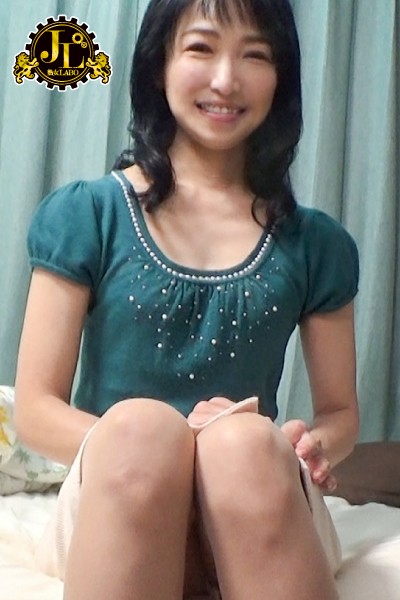 ＜盗撮＞ ヤリマン奥様待ち合わせナンパセックス～旦那に内緒で中出しされ...