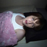 ＜盗撮＞ 媚薬入り魔法薬で金縛り状態の美少女達に夜●い中出し！！ 『FANZA』