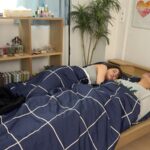 ＜盗撮＞ カップル盗撮 性欲の強い彼女が朝から積極的に求め腰振る寝起きセックス 『FANZA』