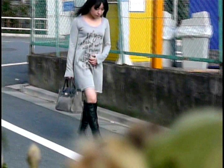 ＜盗撮＞ 間に合わなかった脱糞の盗撮 2 『FANZA』