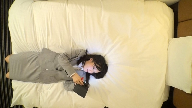 ＜盗撮＞ 空港通りホテル盗撮オナニー 『FANZA』