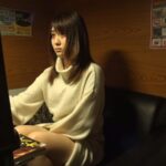 ＜盗撮＞ 声を出せず自分の指でグチョグチョ音を立てながらイキまくるマン喫オナニー 9 『FANZA』