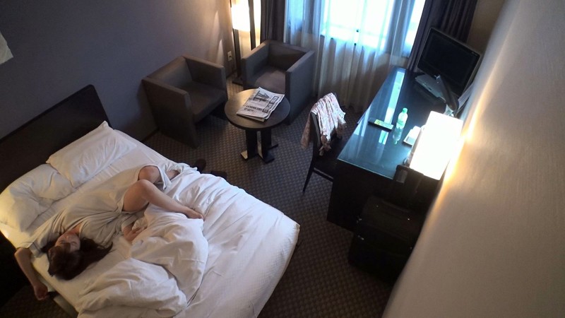 ＜盗撮＞ ビジネスHOTELオナニー観察 『FANZA』