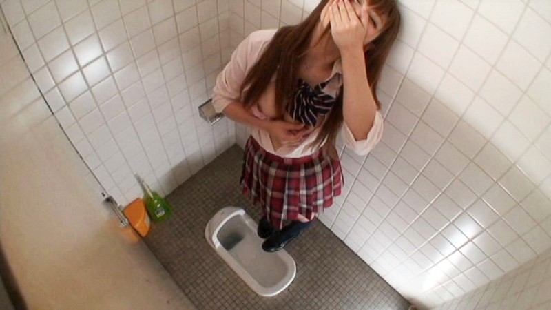＜盗撮＞ 女子校生トイレde立ちオナニー盗撮 『FANZA』