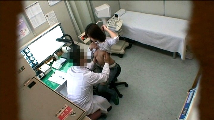 ＜盗撮＞ 産婦人科美人外来患者 第三集 『FANZA』
