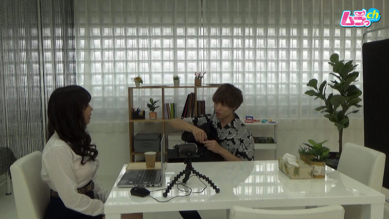 ＜盗撮＞ 女AV監督の素人チ○ポハンティング◆ 1横山くん バーテンの...