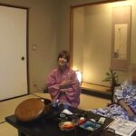 ＜盗撮＞ 有名温泉旅館盗撮 露天風呂でイチャつくカップル、仲居をしつこく口説いて生ハメする男性客、TV撮影の温泉リポーターを喰うプロデューサー、酔いが回ってSEXしちゃうコンパニオンなどなど、温泉で巻き起こる淫欲痴態の数々 『FANZA』