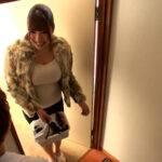 ＜盗撮＞ 出張巨乳メンズエステティシャンを自宅に呼んでお茶に忍ばせた媚●でエロス全開の本番SEX！ 『FANZA』