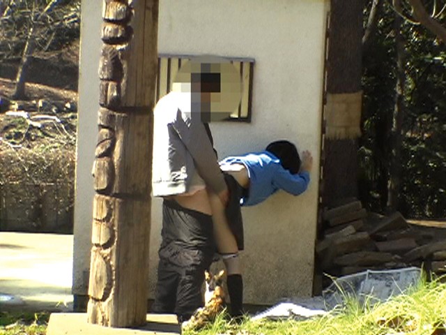 ＜盗撮＞ 巨乳女子校生 野外カップル隠し撮り ～プレミアム厳選総集編～...