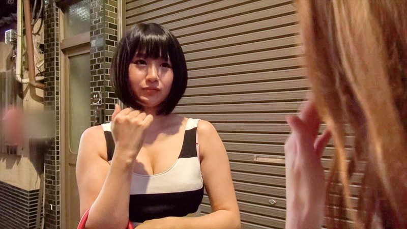 ＜盗撮＞ 麻衣子の街頭レズナンパ総集編6名 『FANZA』