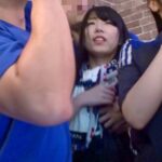 ＜盗撮＞ 日本代表NTR スポーツバーで観戦中にドサクサにまぎれて揉みまくられた僕の彼女 『FANZA』
