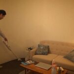 ＜盗撮＞ ニンゲン観察 イケメンなのに実は童貞な男が、はじめてのデリヘルでセックス初体験 『FANZA』