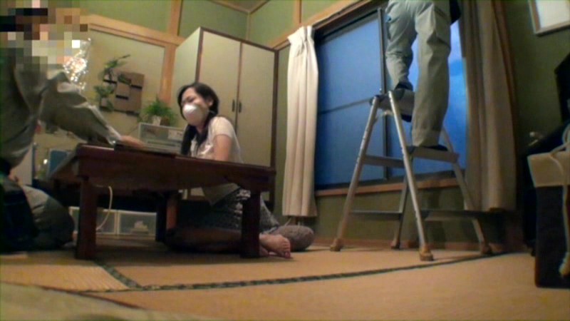 ＜盗撮＞ 電気工事業者が盗撮した本物人妻媚薬昏●レ●プ映像 『FANZ...